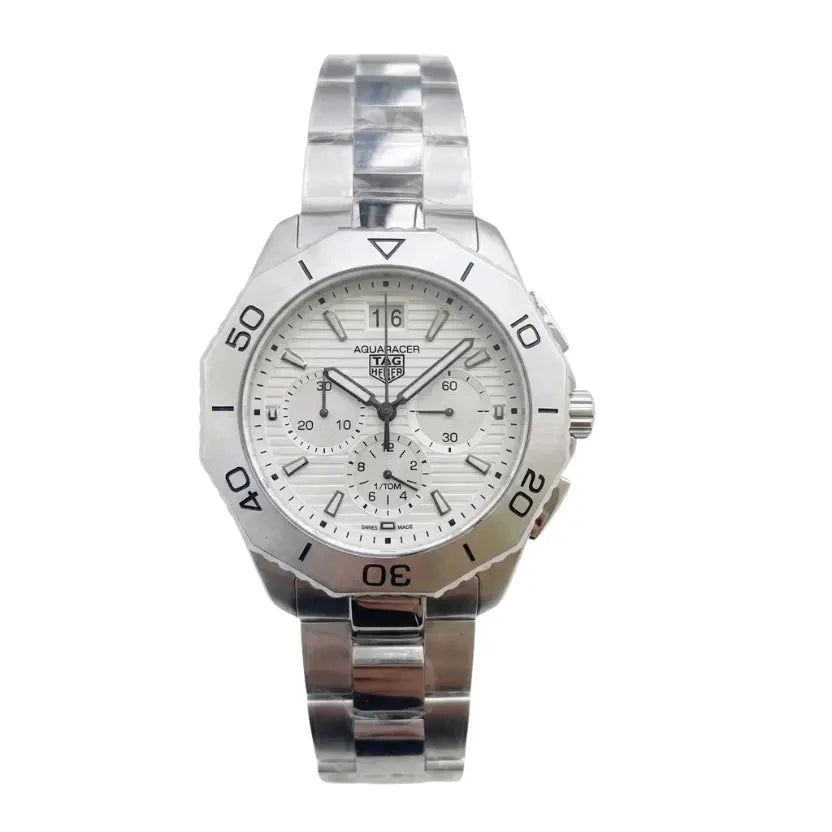 TAG Heuer Aquaracer Professional 200 quartz chronograph watch