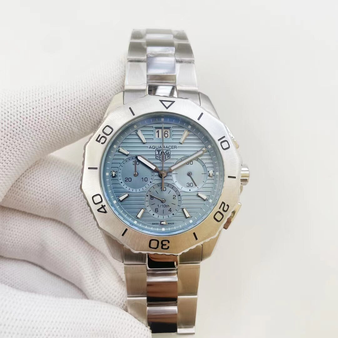 TAG Heuer Aquaracer Professional 200 Chronograph