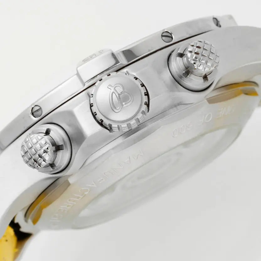 Breitling Avenger Chronograph 45