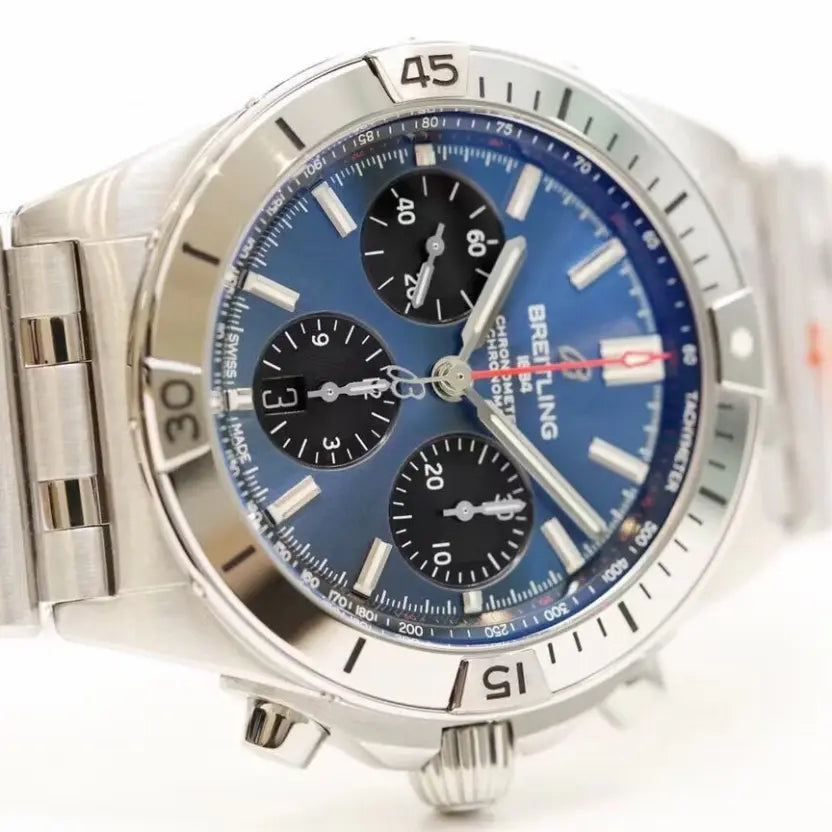 Breitling Chronomat B01 42