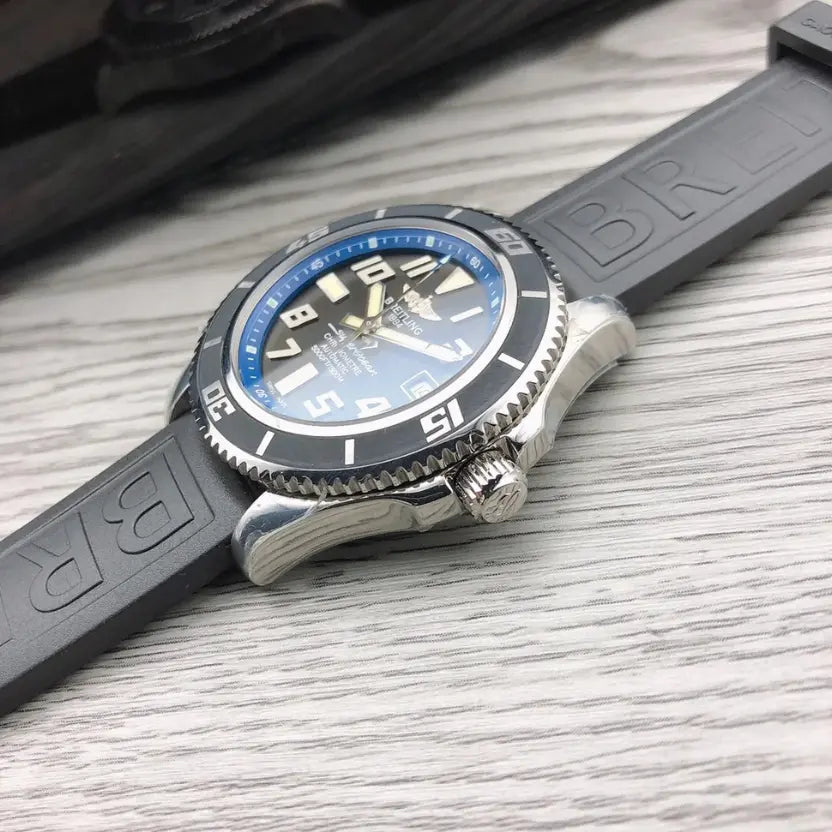 Breitling Superocean Automatic 44