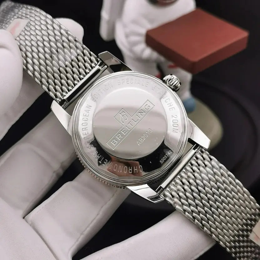 Breitling Superocean Heritage II B20 Automatic