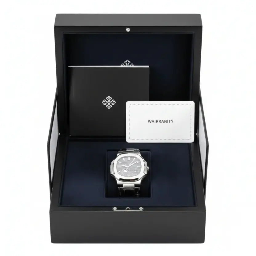 Patek Philippe Nautilus-5712GR