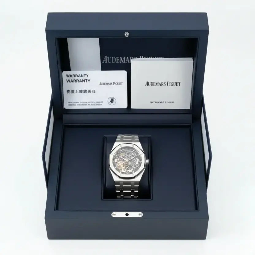 AP 15407 custom-designed integrated movement.