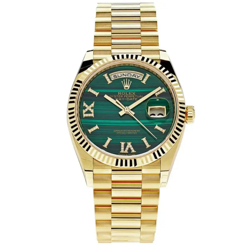 Rolex Day-Date 36 in 18K yellow gold with a malachite dial