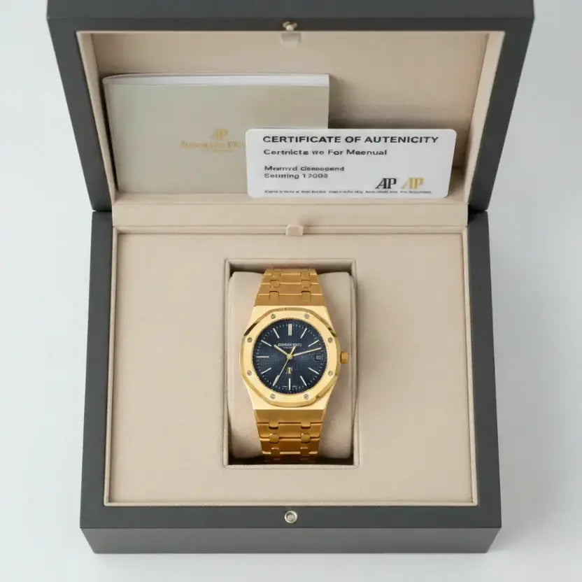 Audemars Piguet Royal Oak "Jumbo" Extra-Thin