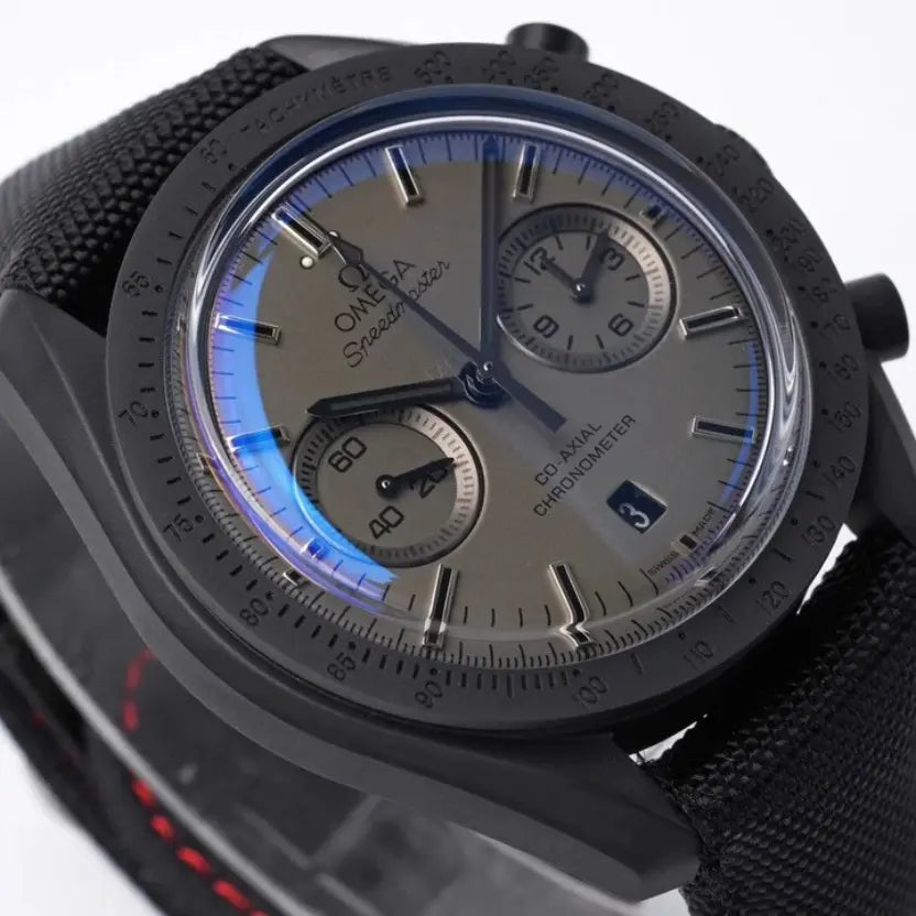 Omega Speedmaster "Dark Side of the Moon"