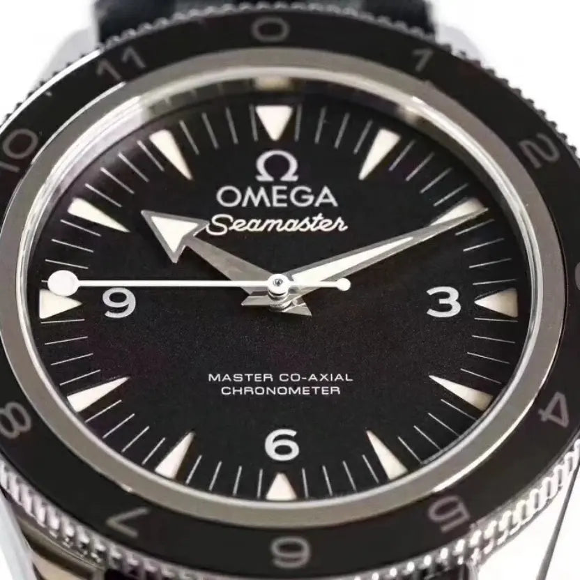Omega Seamaster 300 Master Co-Axial James Bond "Spectre" Limited Edition