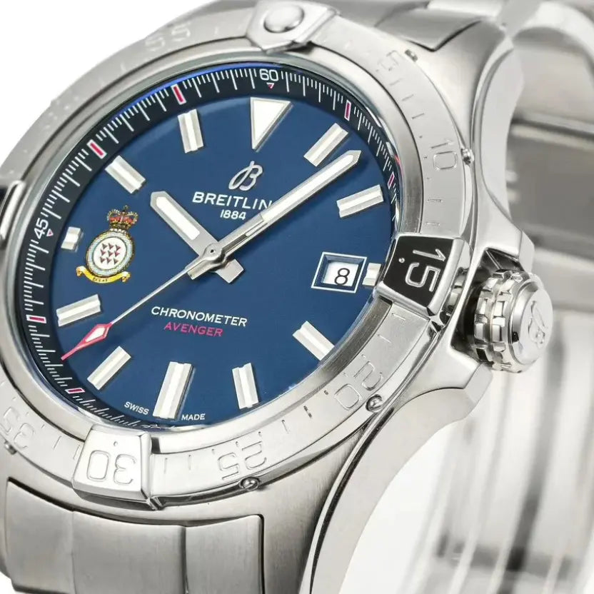 Breitling Avenger Automatic 42