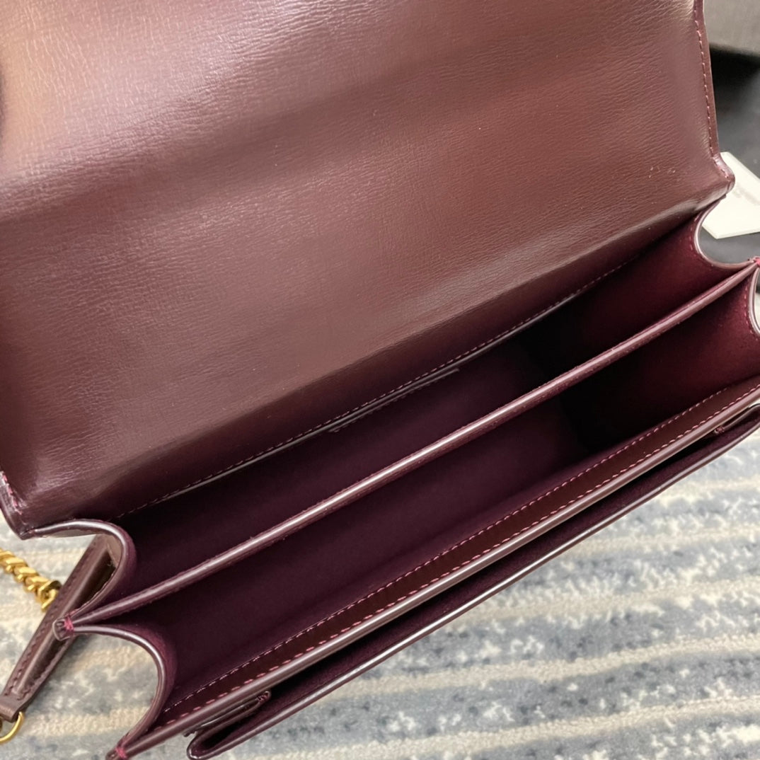 Boutique Quality || YSL Leather Crossbody Bag in Red