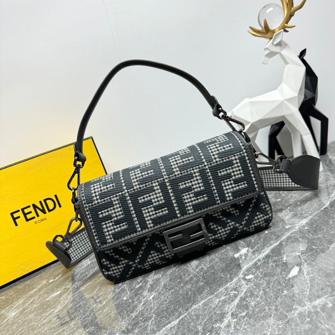 Boutique Quality || Fendi Iconic Baguette Medium Handbag