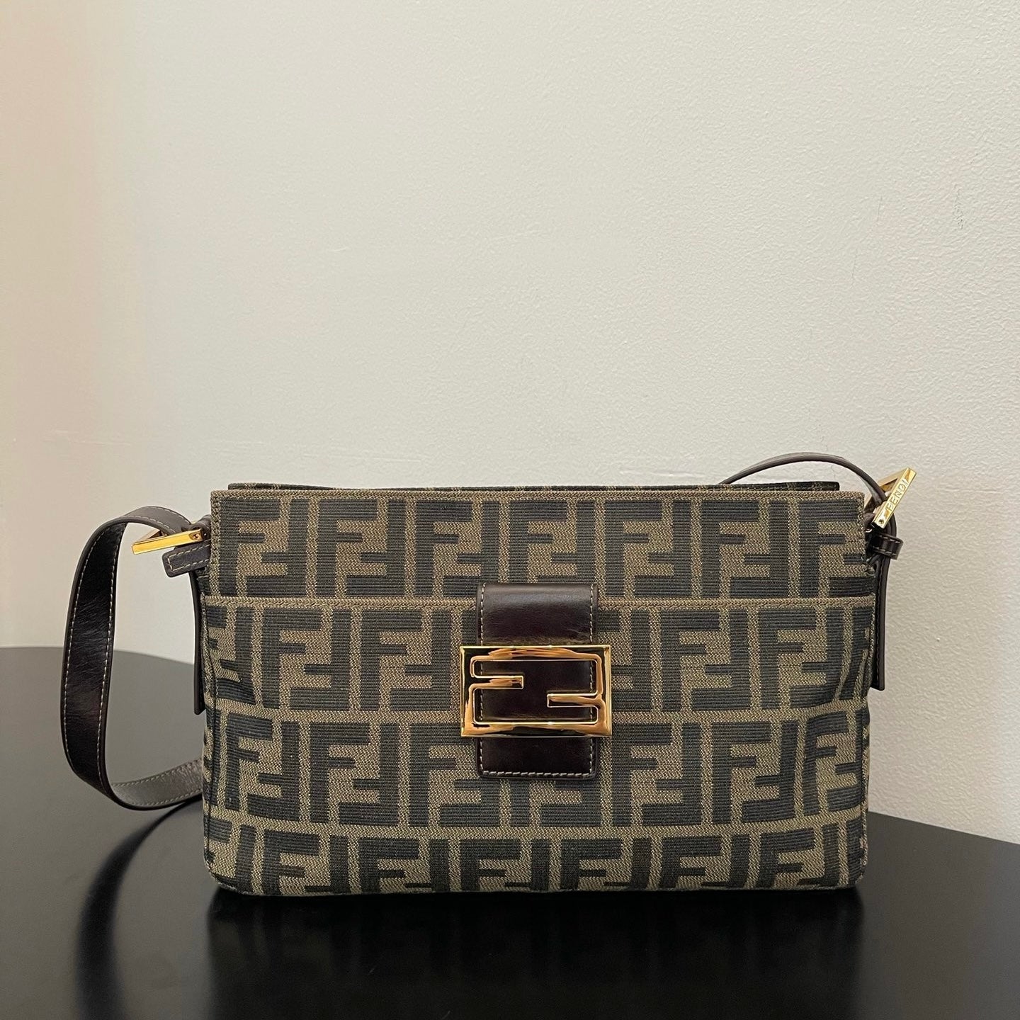 Boutique Quality || Fendi Zucca Baguette Bag in Brown and Black