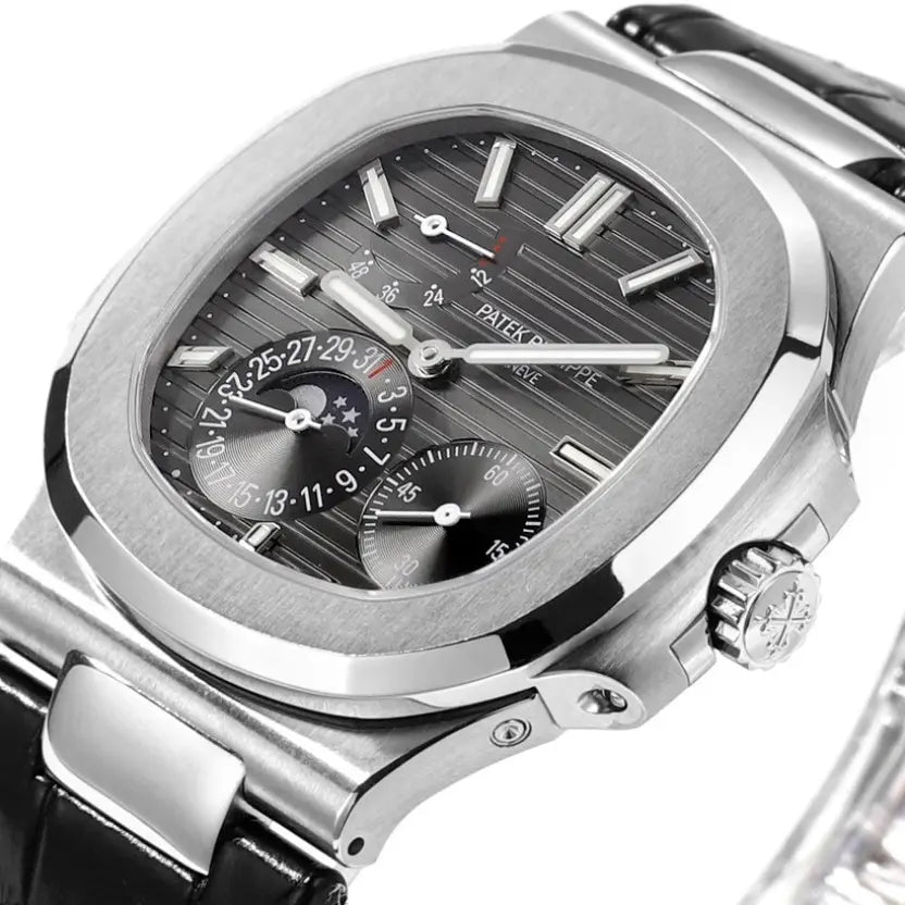 Patek Philippe Nautilus-5712GR
