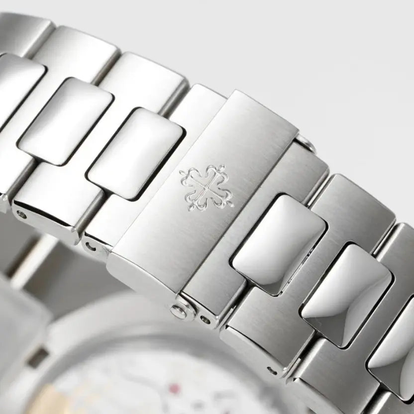 Patek Philippe Nautilus 5711