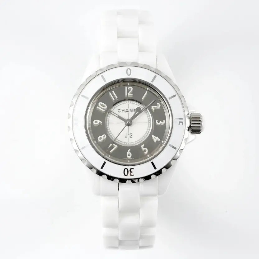 Chanel J12