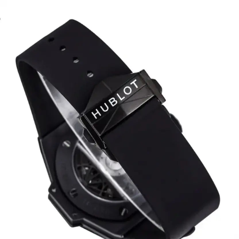 Hublot Big Bang Sang Bleu II Black Magic