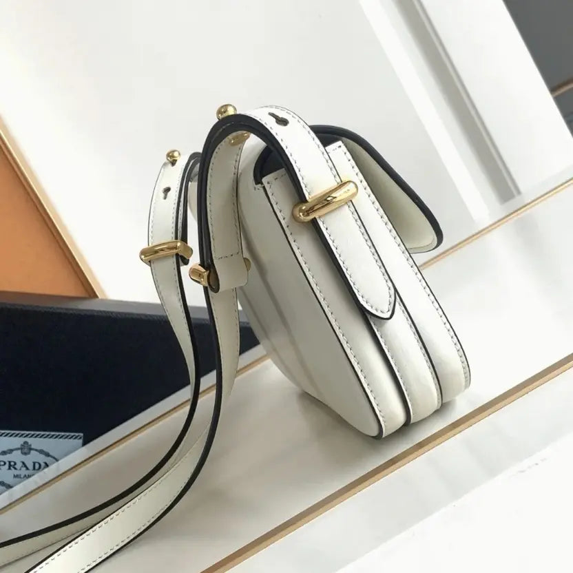 Boutique Quality || Prada Shoulder Bag in White