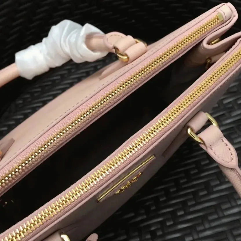 Boutique Quality || Prada Pink Galleria Medium Bag