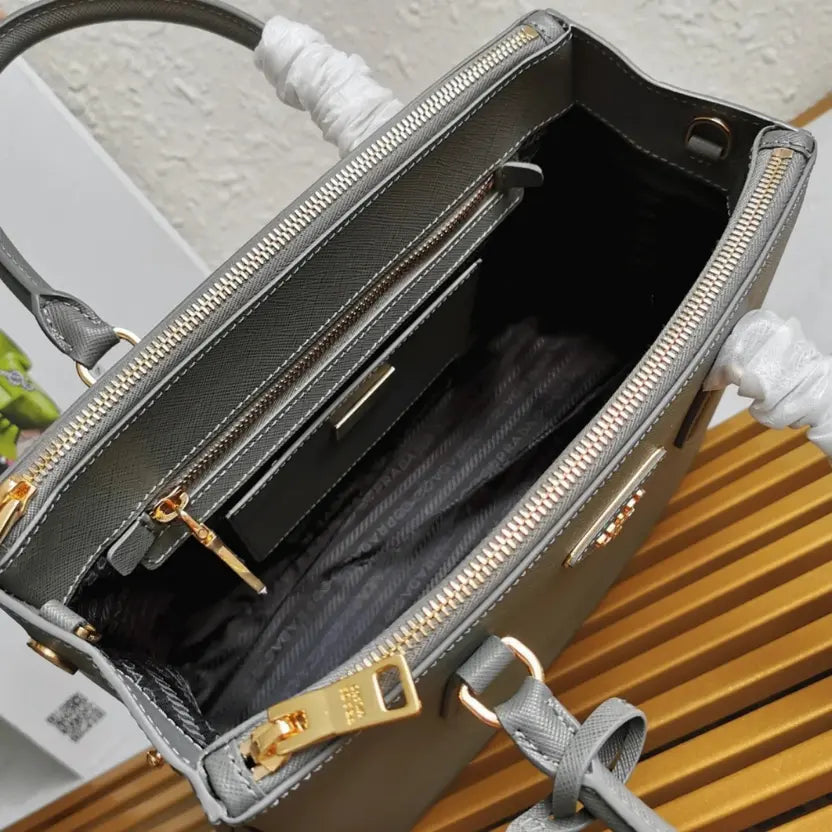Boutique Quality || Prada Grey Galleria Medium Bag