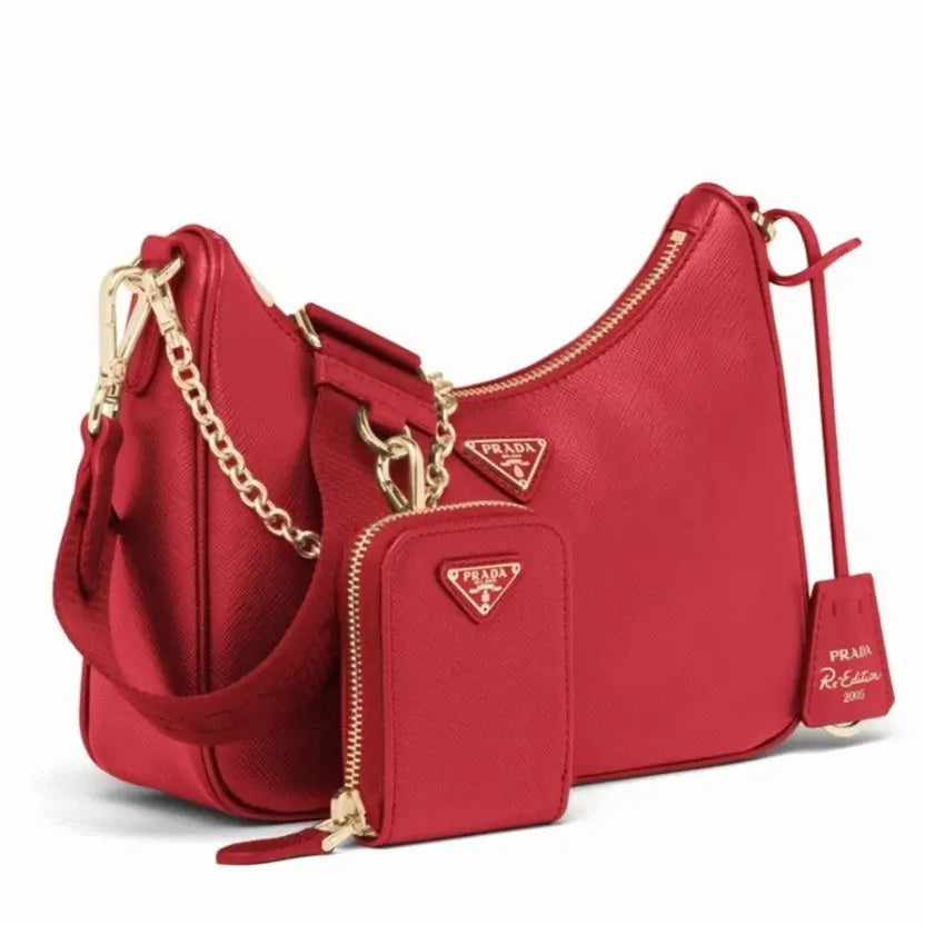 Boutique Quality || Prada Re-Edition 2005 Shoulder Bag in Red