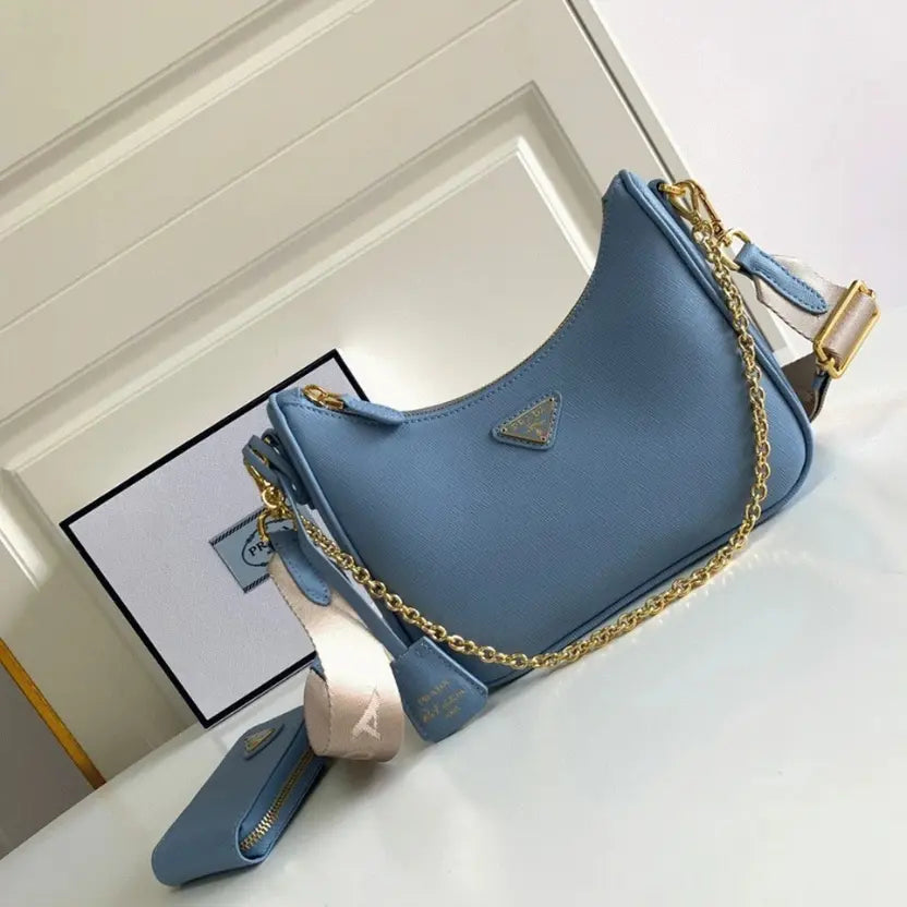 Boutique Quality || Prada Re-Edition Shoulder Bag in Blue