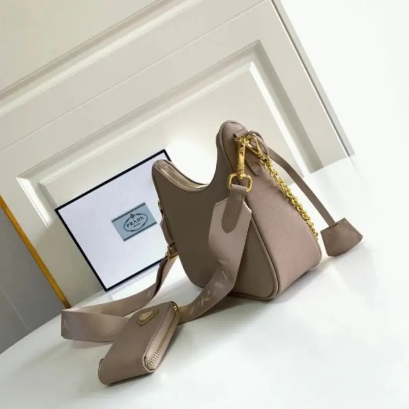 Boutique Quality || Prada Re-Edition 2005 Shoulder Bag in Taupe