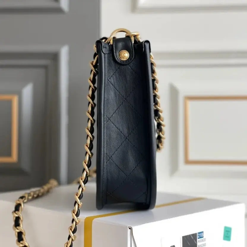 Boutique Quality || Chanel 24s Spring/Summer Hippie Hobo Black Bag