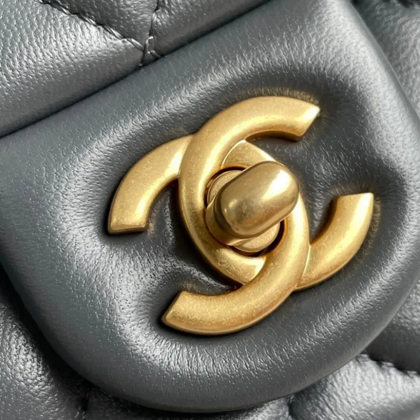 Boutique Quality || Chanel Latest Version Grey Flap Bag
