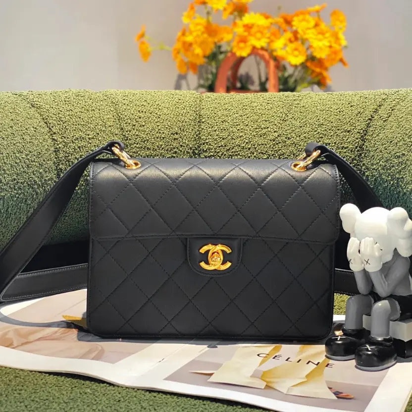 Boutique Quality || Chanel SS KELLY Medieval Limited Edition Bag