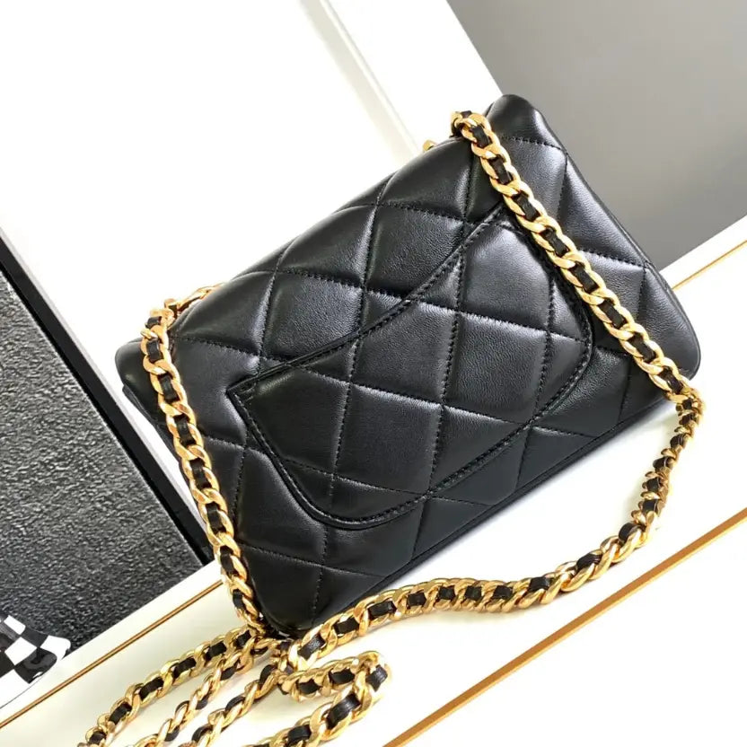 Boutique Quality || CHANEL 24C New Year's Battle Bag
