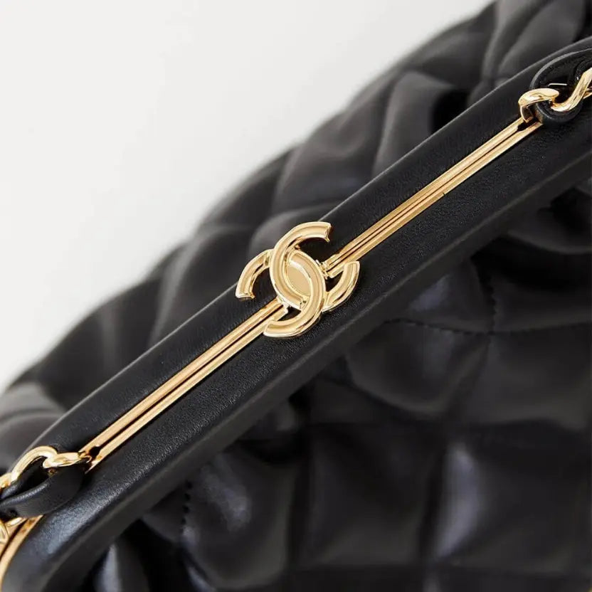 Boutique Quality || Chanel Clutch