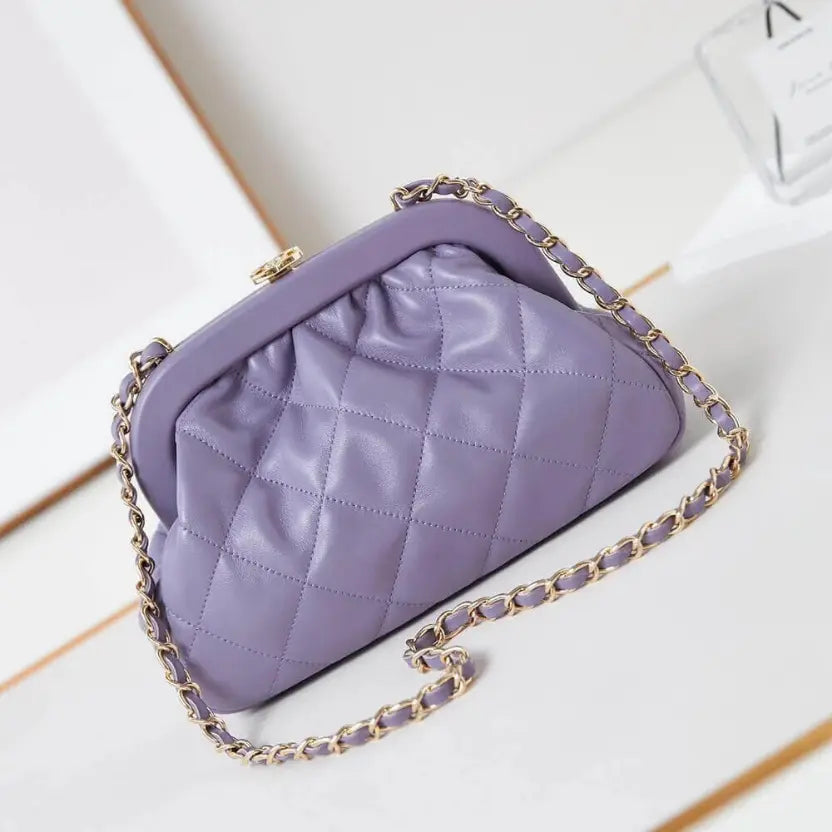 Boutique Quality || Chanel Clutch
