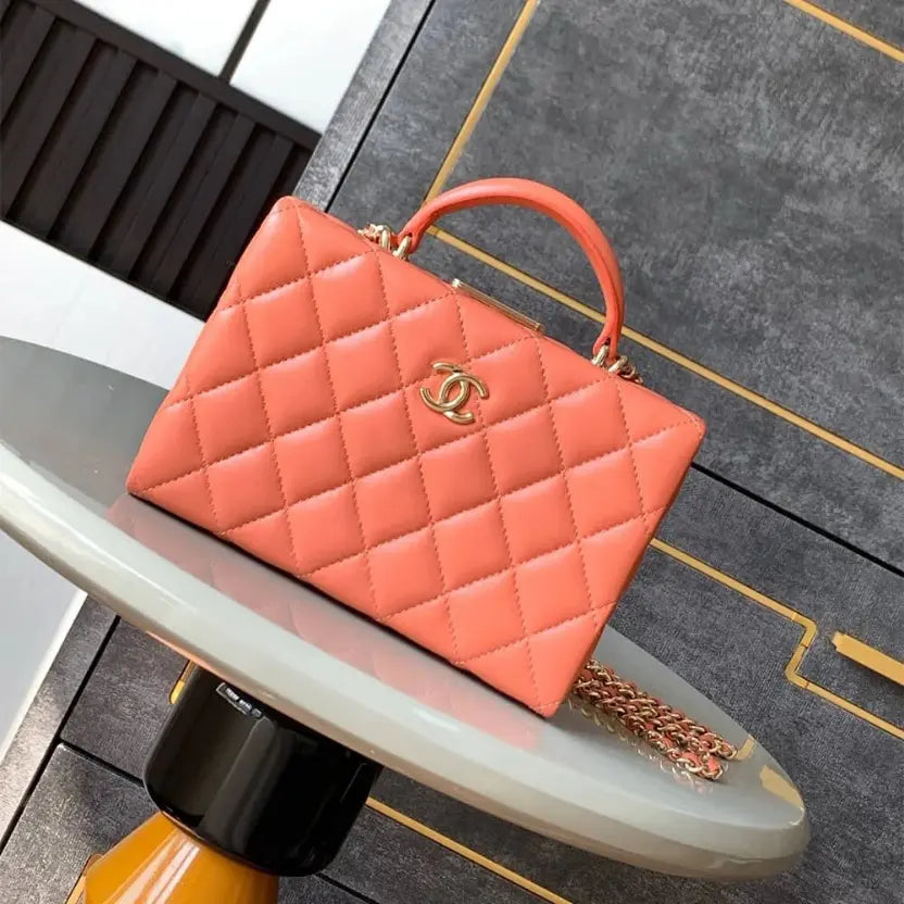 Boutique Quality || CHANEL Small Box Pack Bag
