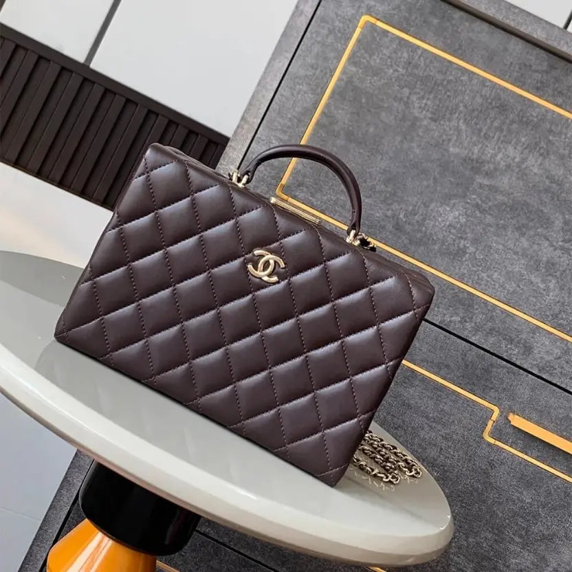 Boutique Quality || CHANEL Box Pack Bag