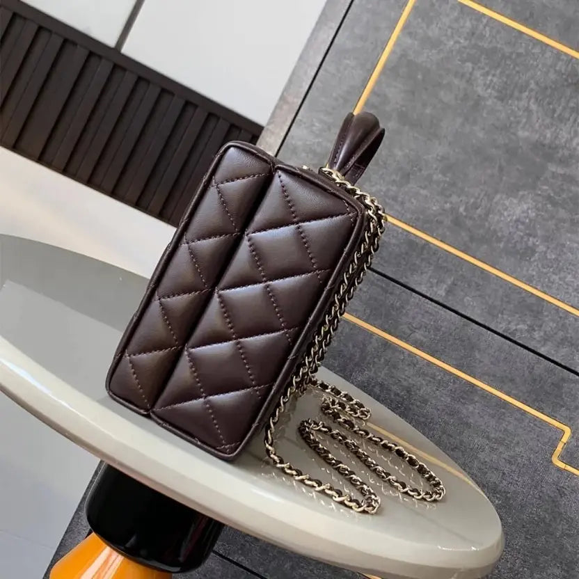 Boutique Quality || CHANEL Box Pack Bag