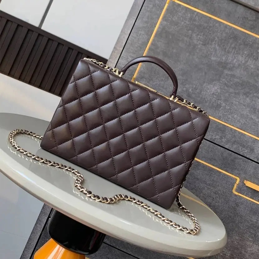 Boutique Quality || CHANEL Box Pack Bag