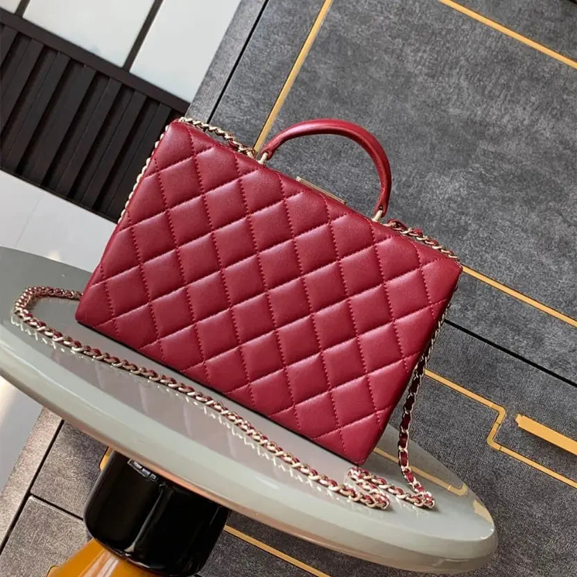 Boutique Quality || CHANEL Box Pack Bag
