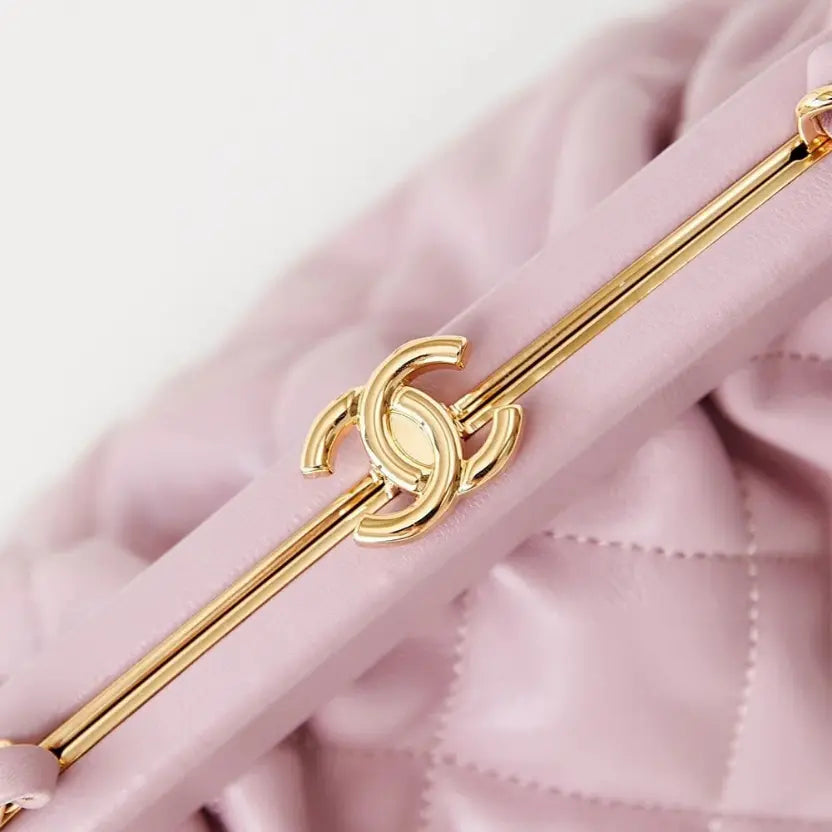Boutique Quality || Chanel Clutch