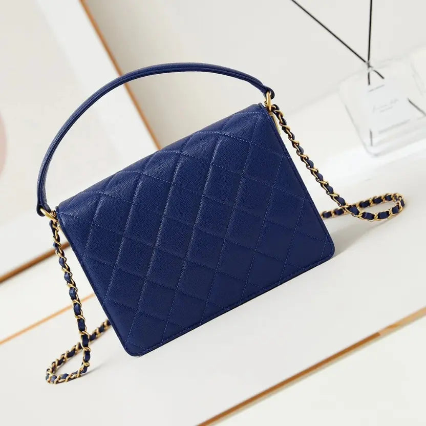 Boutique Quality || Chanel Large Handbag