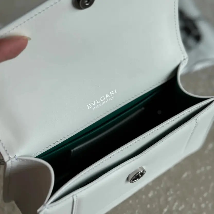Boutique Level Quality || Bvlgari SERPENTI FOREVER mini handbag in white