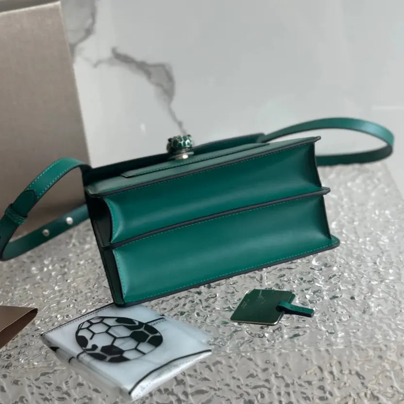 Boutique Level Quality || Bvlgari SERPENTI FOREVER Medium Tote Bag in Green