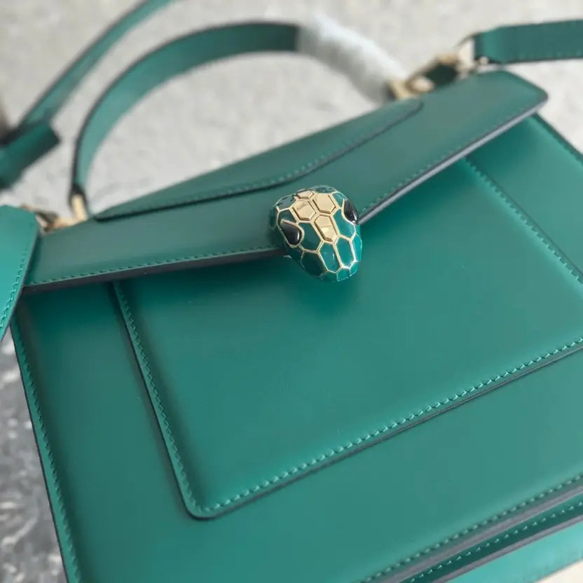 Boutique Level Quality || Bvlgari SERPENTI FOREVER Medium Tote Bag in Green