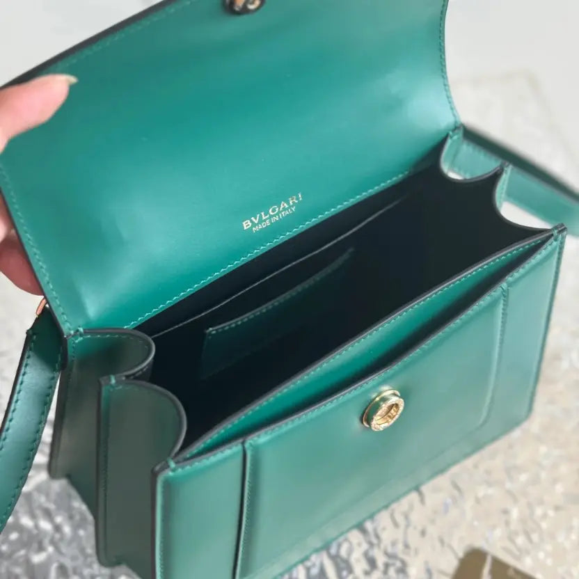 Boutique Level Quality || Bvlgari SERPENTI FOREVER Medium Tote Bag in Green