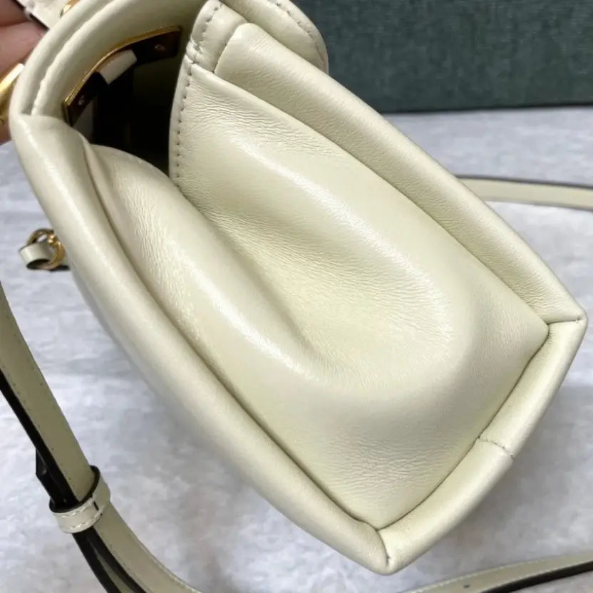 Boutique Level Quality || Valentino Garavani One Stud Small Handbag in Off-White