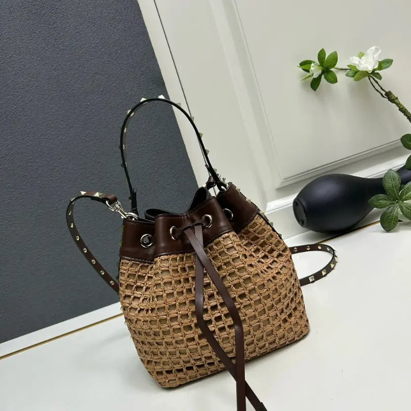 Boutique Level Quality || Valentino Garavani Rockstud Raffia Effect Bucket Bag in Tobacco/Cacao