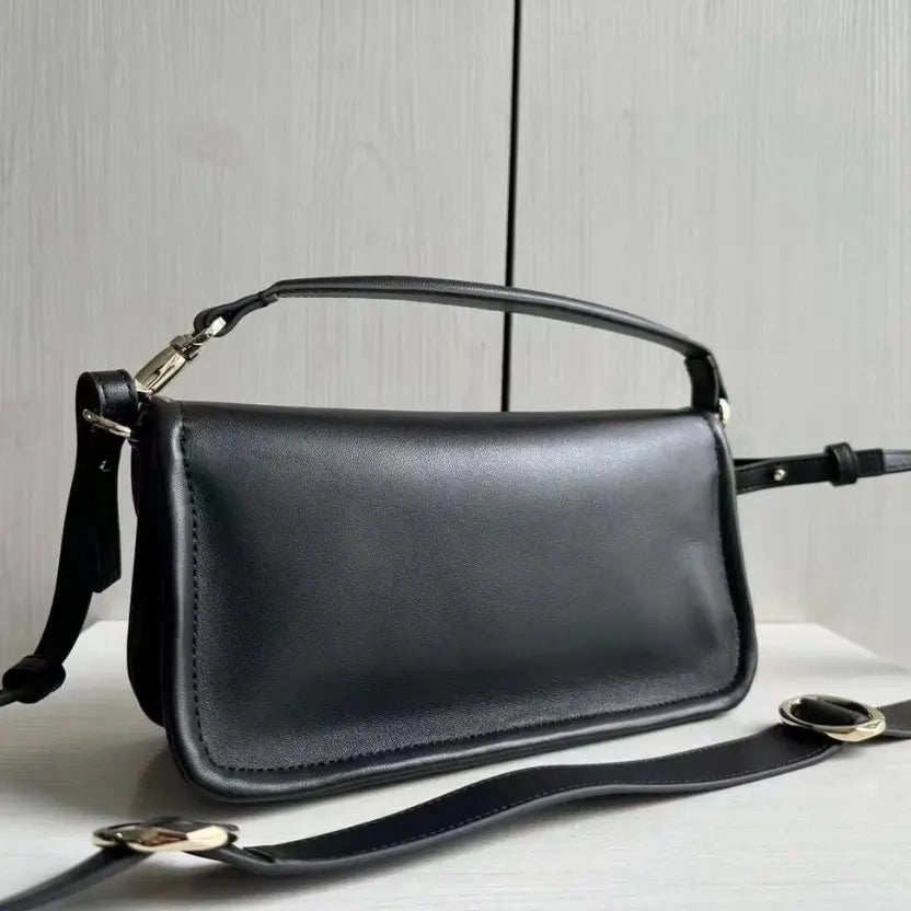 Boutique Level Quality || Valentino Garavani VLogo Leather Shoulder Bag in Black