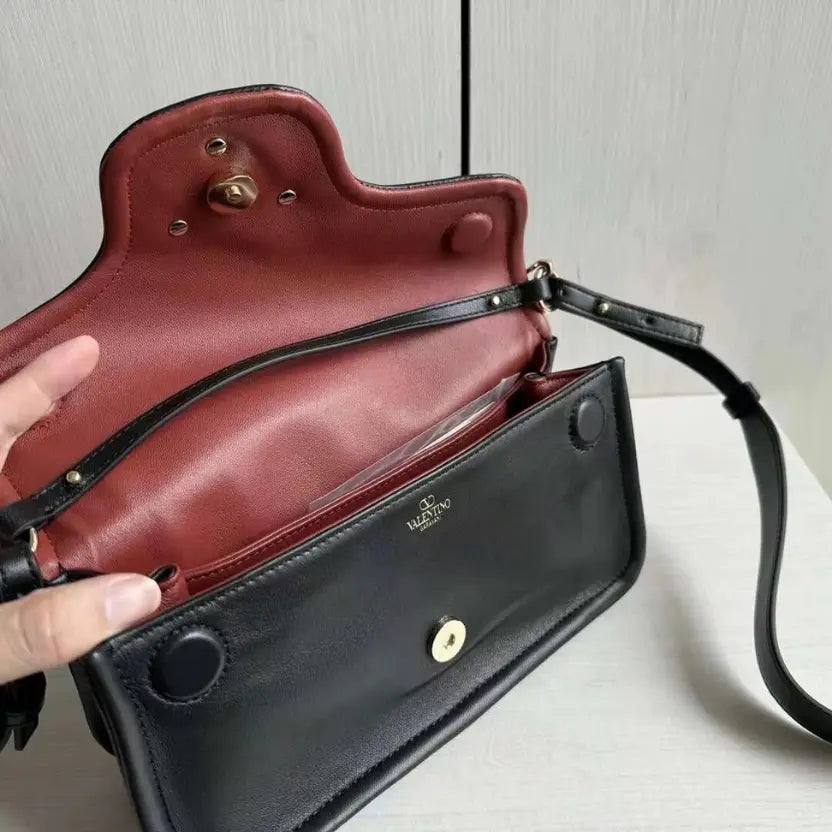 Boutique Level Quality || Valentino Garavani VLogo Leather Shoulder Bag in Black