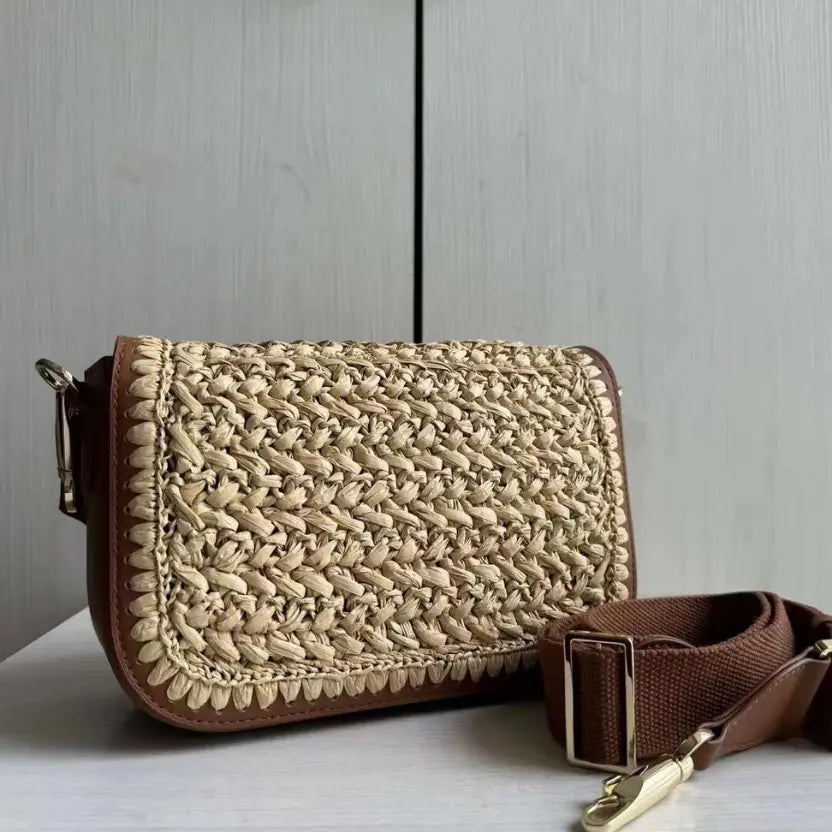 Boutique Level Quality || Valentino Garavani Alltime shoulder bag in Brown