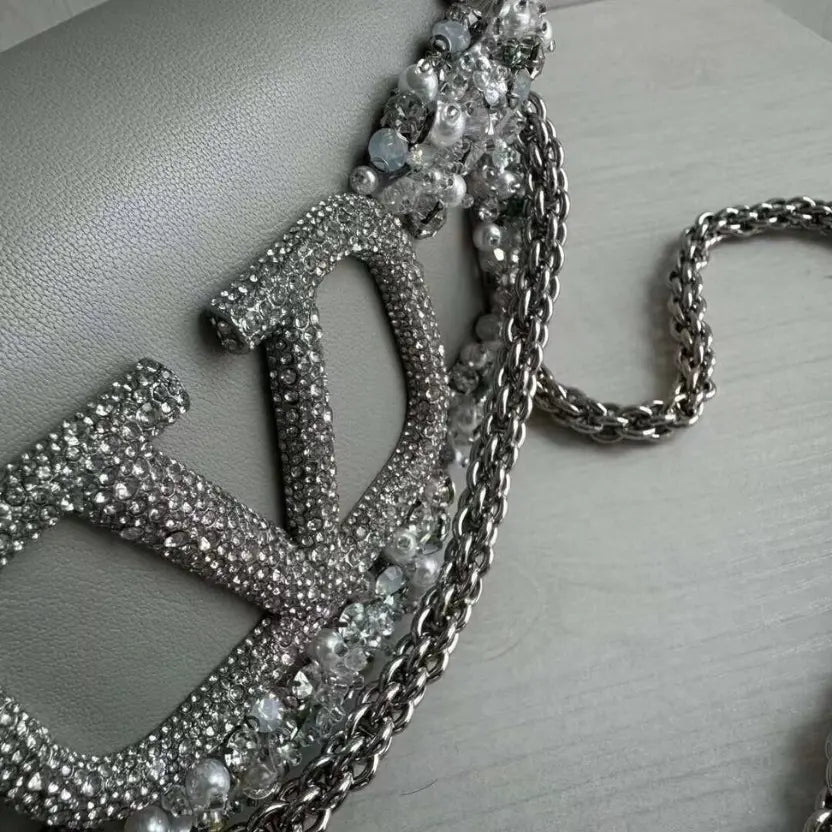 Boutique Level Quality || Valentino Garavani Locò small shoulder bag in Grey