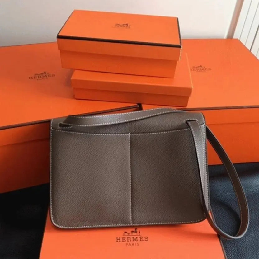 Boutique Quality || Etoupe Hermes Halzan Soft Neutral Shoulder Bag